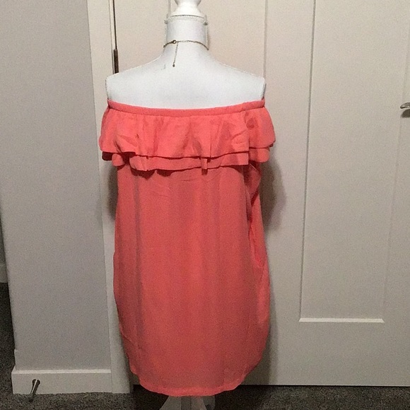 NWT Racheal Size S Coral Off The Shoulder Dress! - Picture 4 of 9